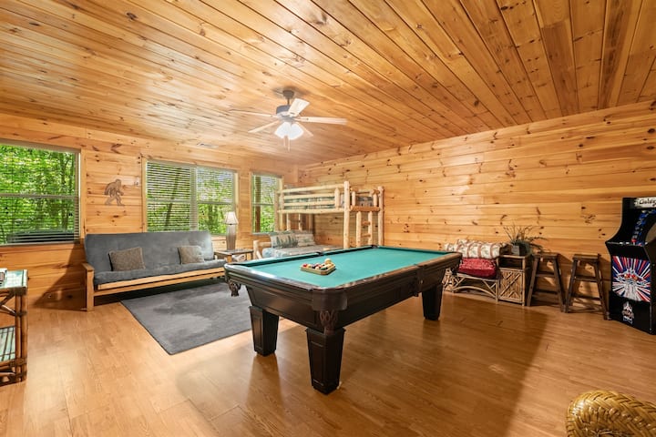 Зала за игри, оборудвана за ЗАБАВЛЕНИЕ