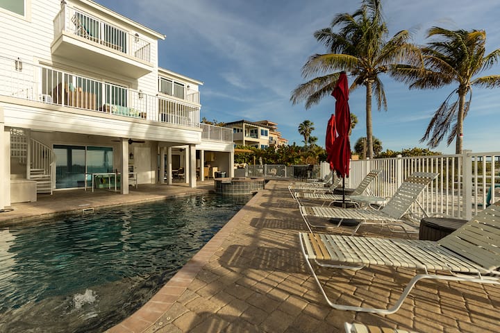 Oceanfront Villa-private Pool & Spa- Direct Access - Redington Beach, FL
