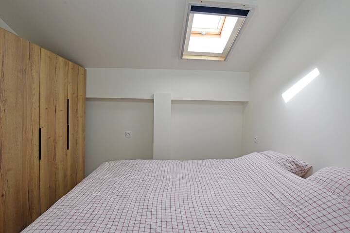 საძინებელი 4