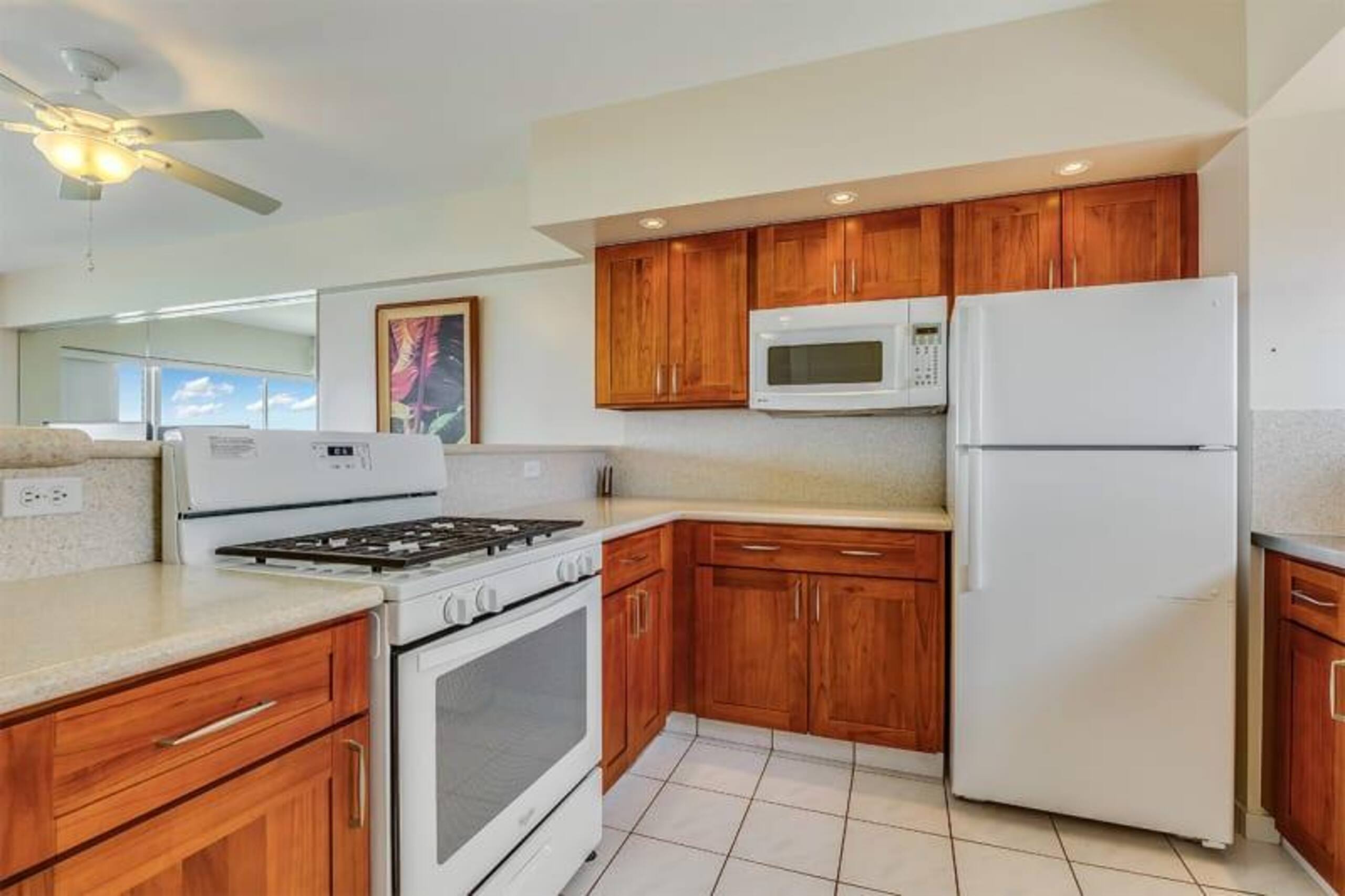 Condo in Honolulu · ★4.5 · 1 bedroom · 1 bed · 1 private bath - Image 6