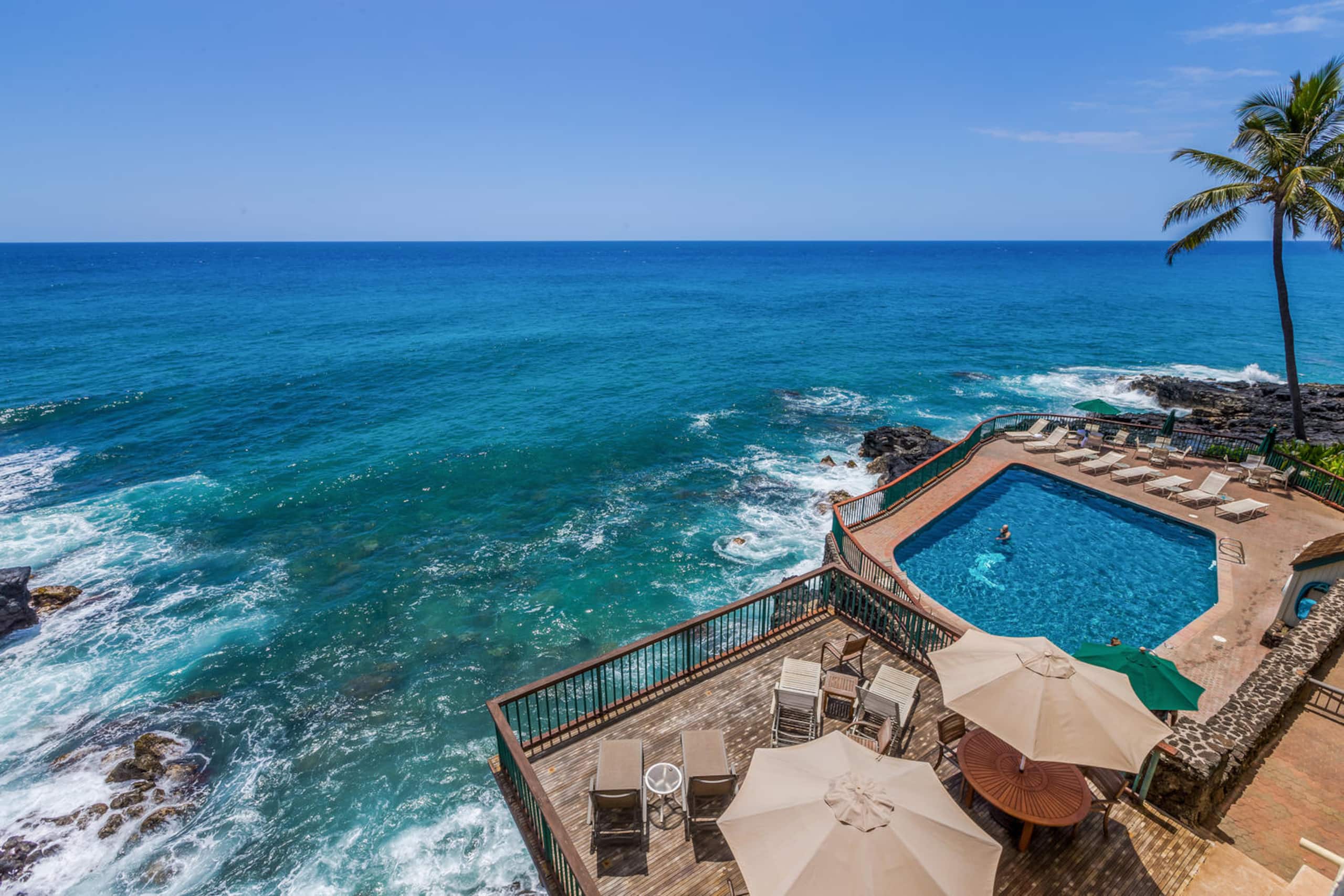 3BR on the ocean in Sunny Poipu + Athletic Club - Photo 3
