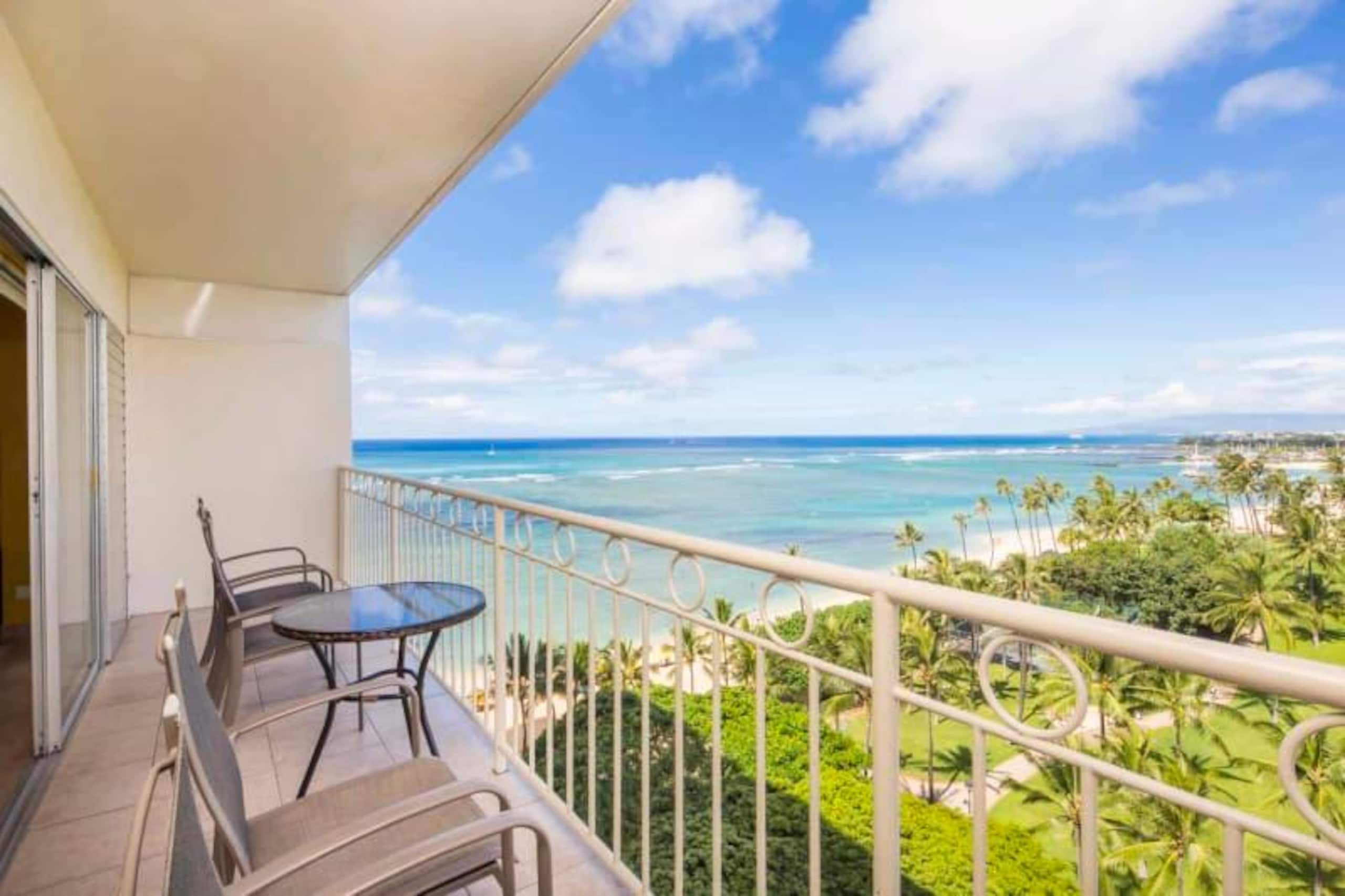 Condo in Honolulu · ★4.5 · 1 bedroom · 1 bed · 1 private bath - Image 12