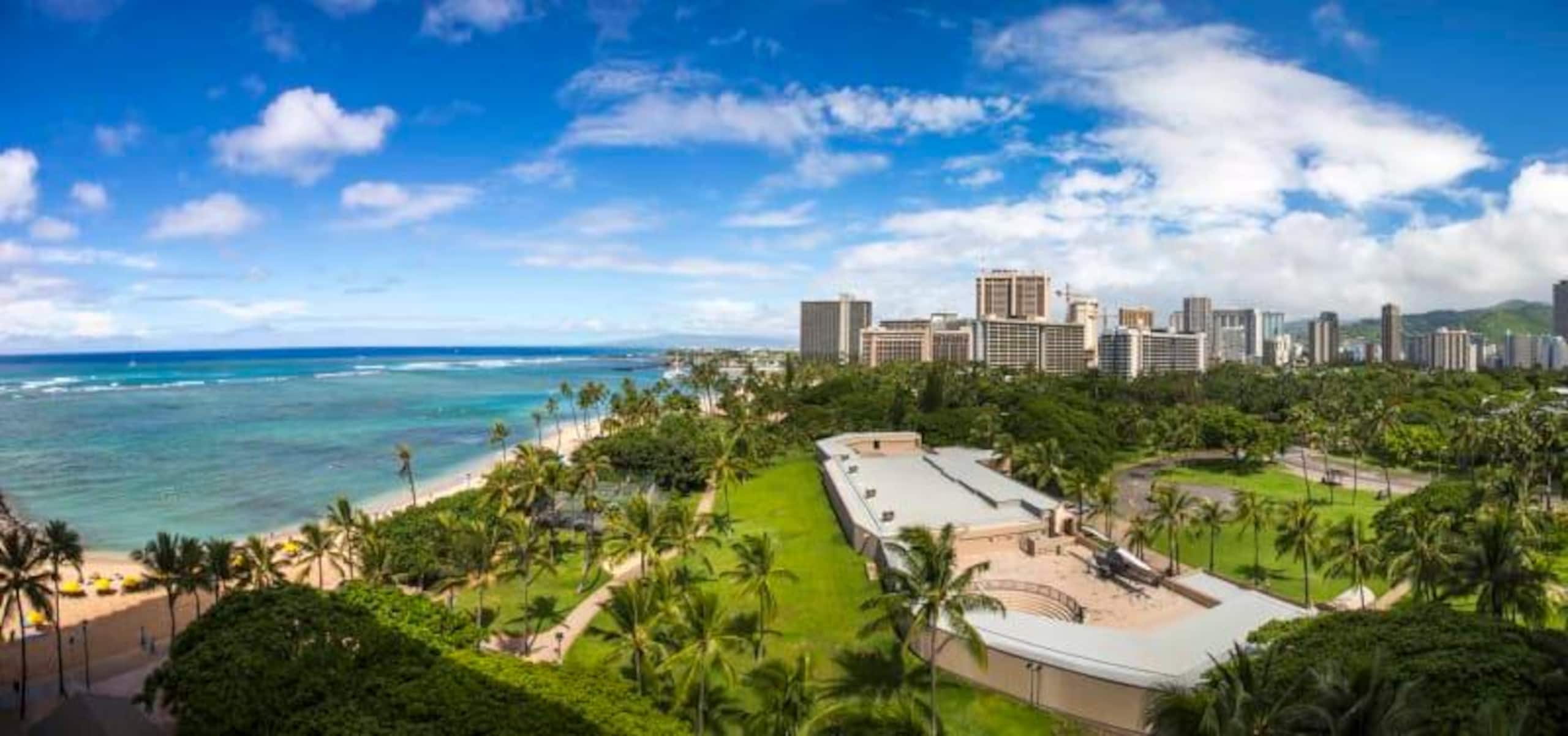 Condo in Honolulu · ★4.5 · 1 bedroom · 1 bed · 1 private bath - Image 19