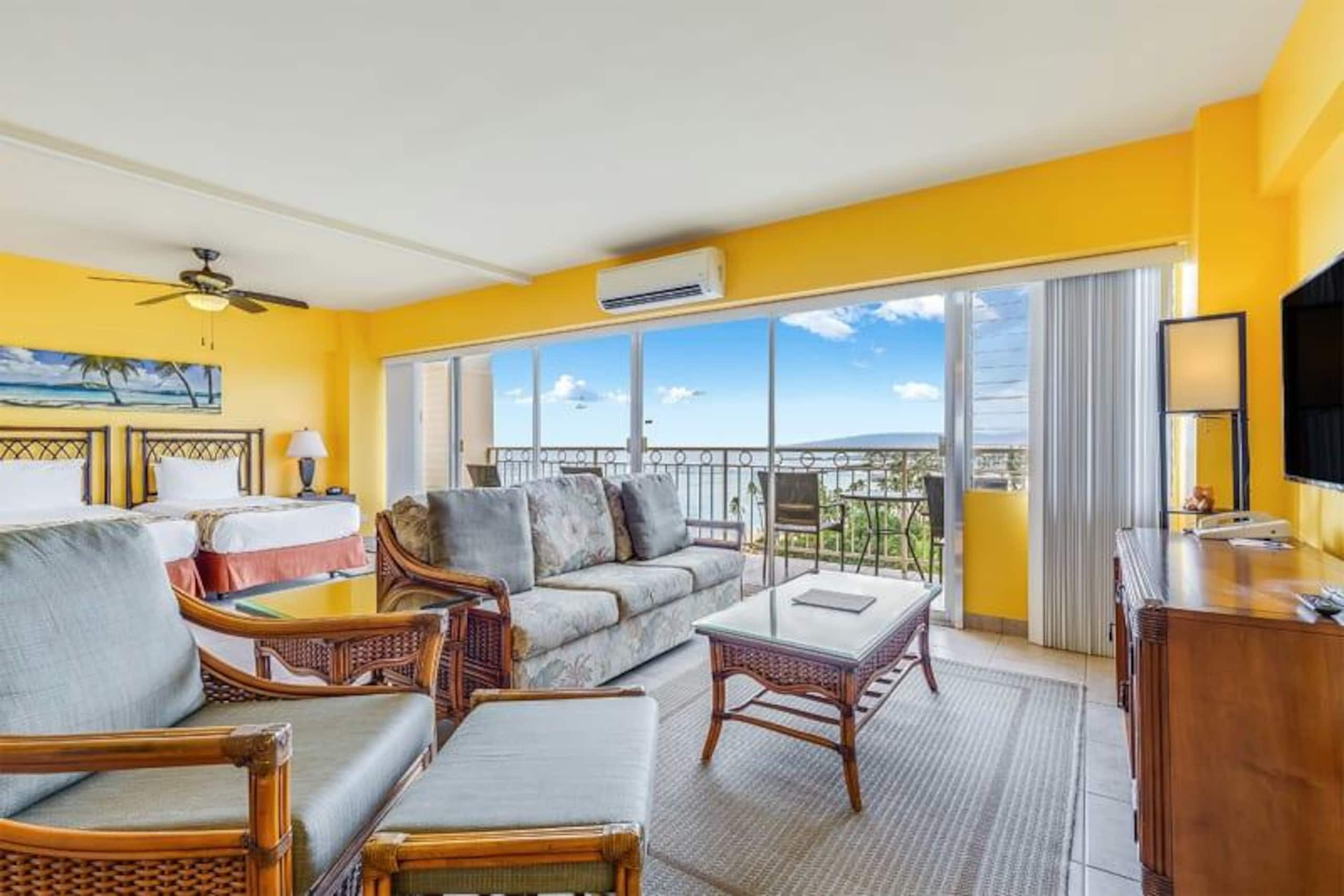 Condo in Honolulu · ★4.5 · 1 bedroom · 1 bed · 1 private bath - Image 2