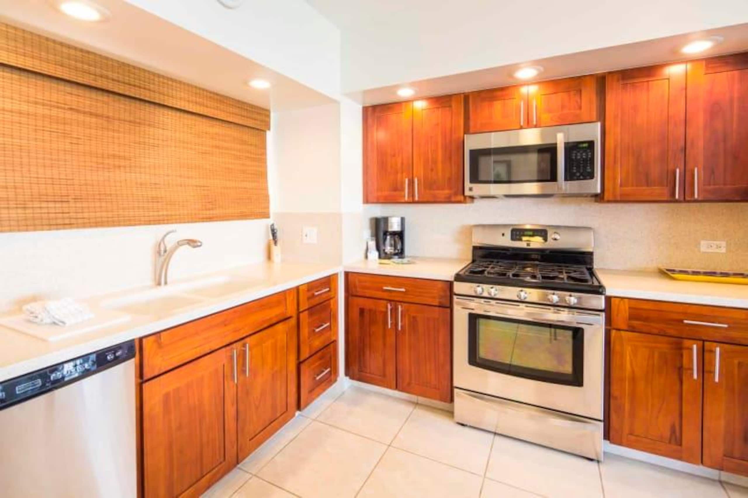 Condo in Honolulu · ★4.5 · 1 bedroom · 1 bed · 1 private bath - Image 4