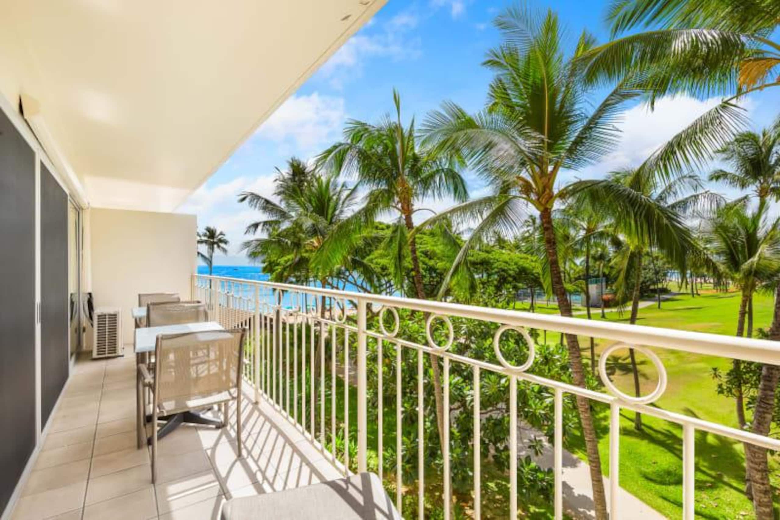 Condo in Honolulu · ★4.83 · 1 bedroom · 1 bed · 1 shared bath - Image 1