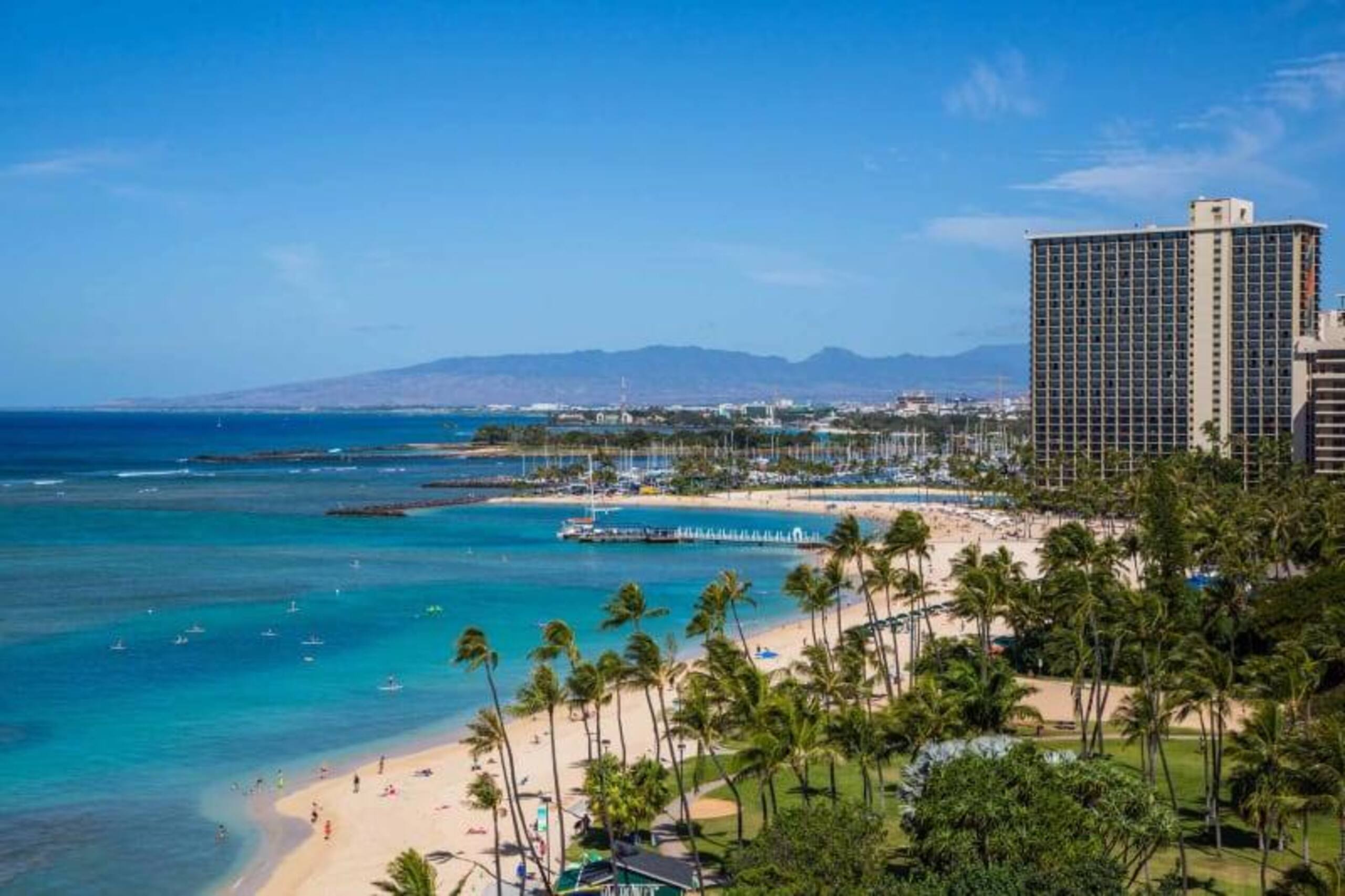 Condo in Honolulu · ★4.43 · 1 bedroom · 1 bed · 1 private bath - Image 20