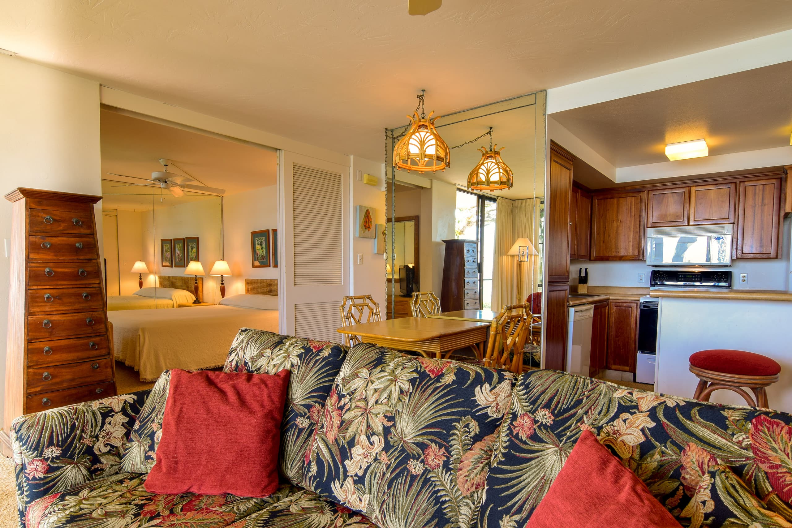 Condo in Lahaina · ★4.56 · 1 bedroom · 1 bed · 1 bath - Image 42