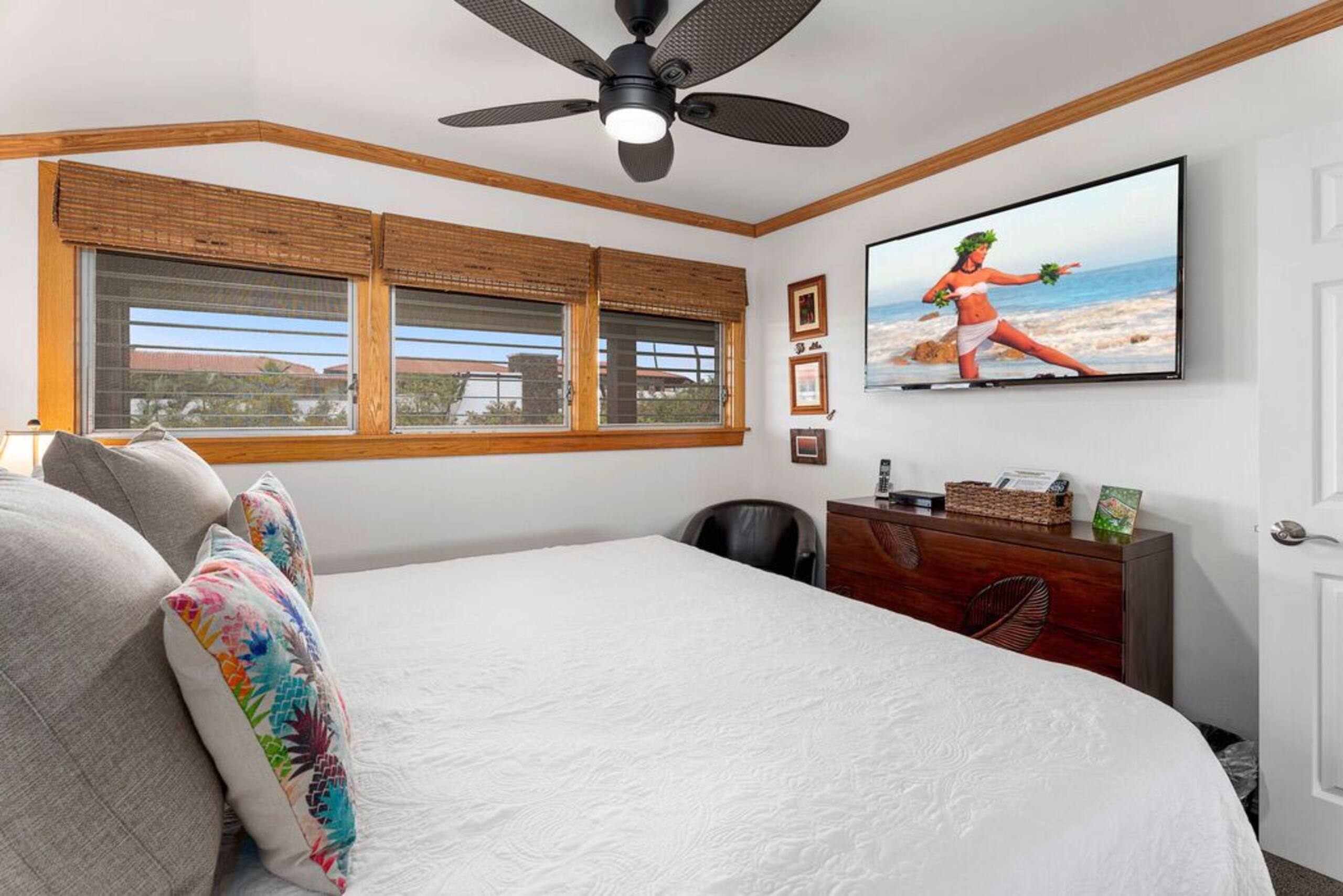 Condo in Kailua-Kona · ★5.0 · 1 bedroom · 2 beds · 1 private bath - Image 16