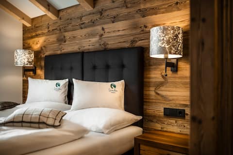 Top Airbnb: Liondes Chalets Chalet Les Ey de Net a Marebbe
