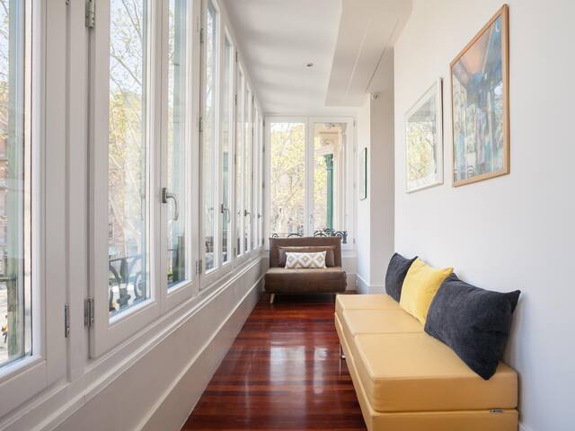 Art House City Centre Universitat gallery image 3