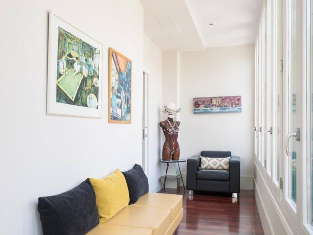 Art House City Centre Universitat gallery image 4