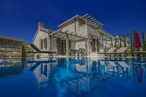 Stone Villa Zahara