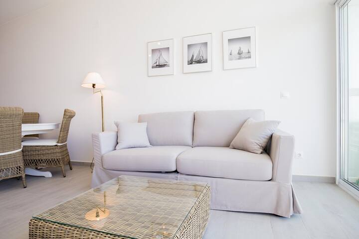 almadrava platja 1 -superb apartment on the beach gallery image 4