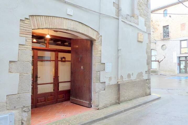 casa reitg – old stone house from the xviith centu