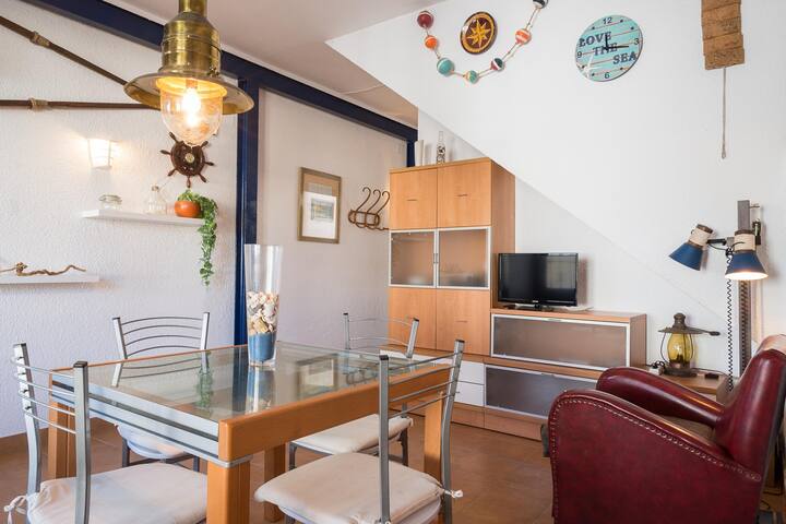 ca l’estany clos-town house in the center of tamar gallery image 2