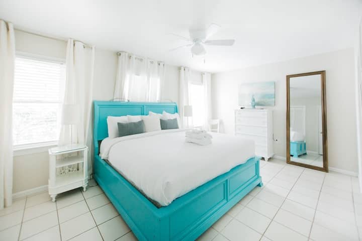 Modern Garden Apt, Near River By Lucky Savannah - Georgia, GA