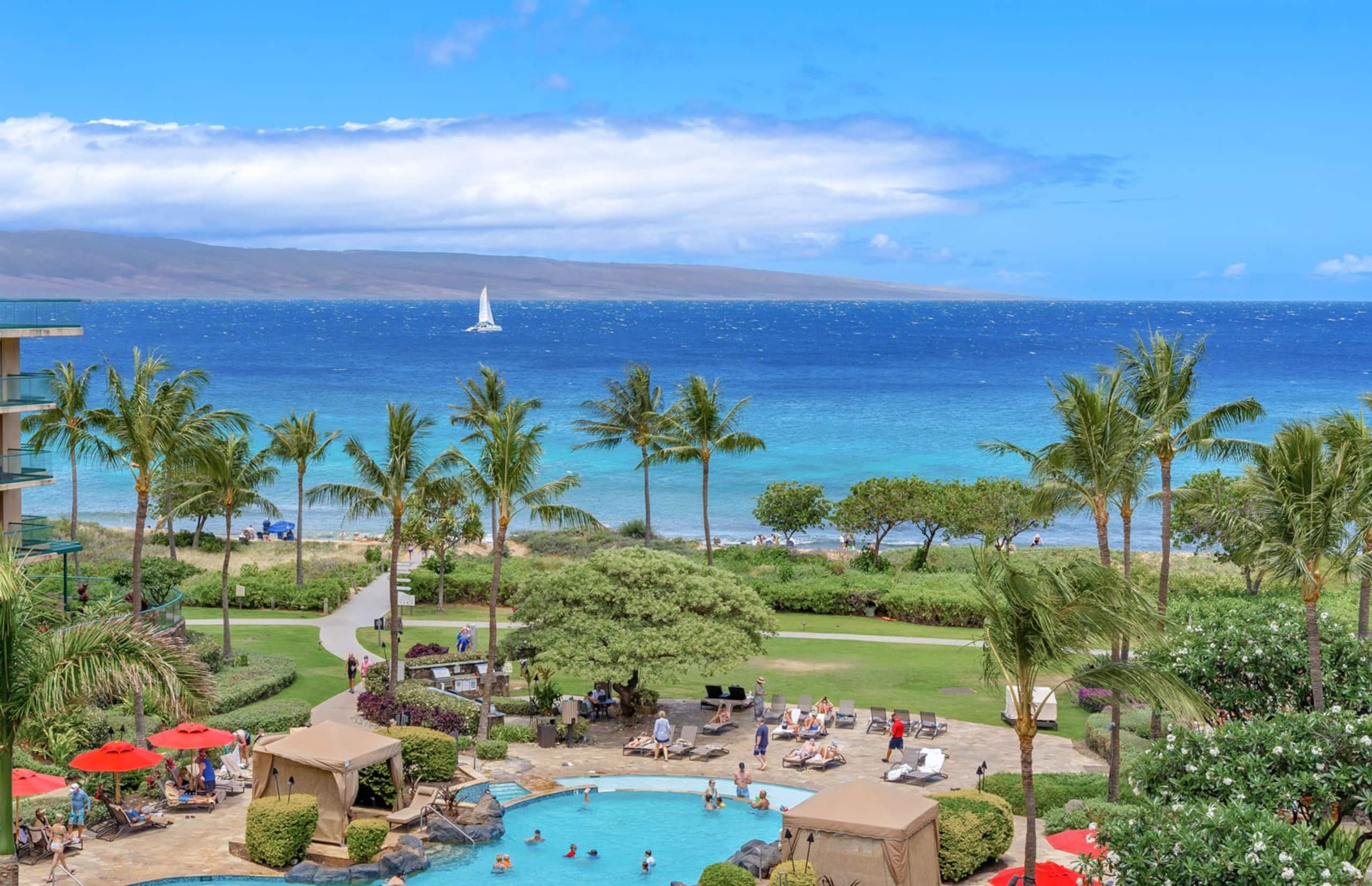 Condo in Lahaina · ★4.92 · 2 bedrooms · 3 beds · 2 baths - Image 4