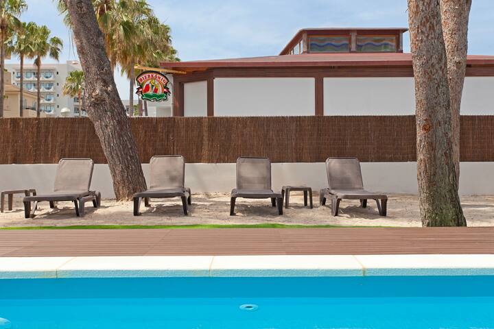 Villa Els Pins gallery image 3