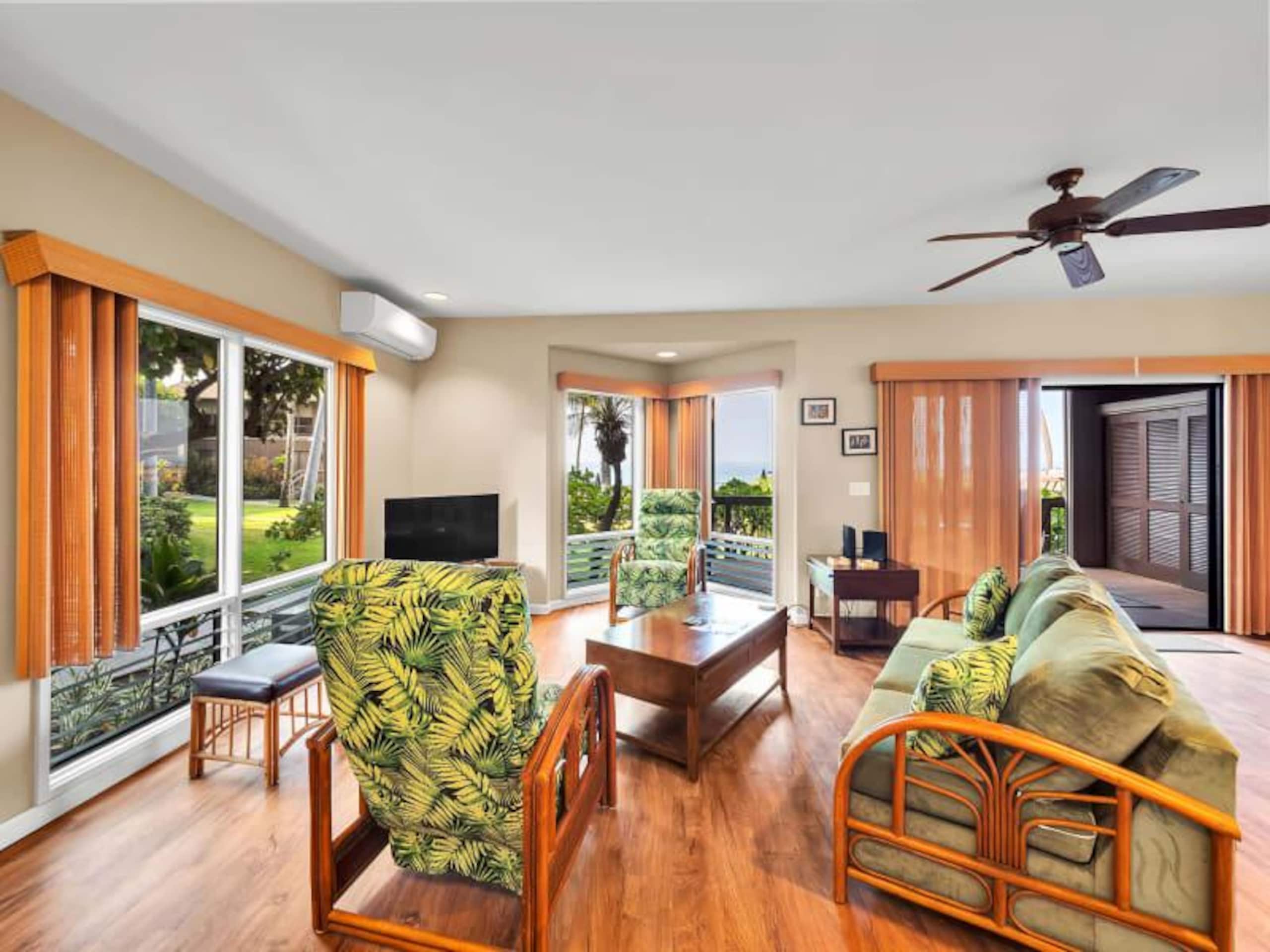 Condo in KAILUA-KONA · ★4.3 · 2 bedrooms · 3 beds · 2 baths - Image 11