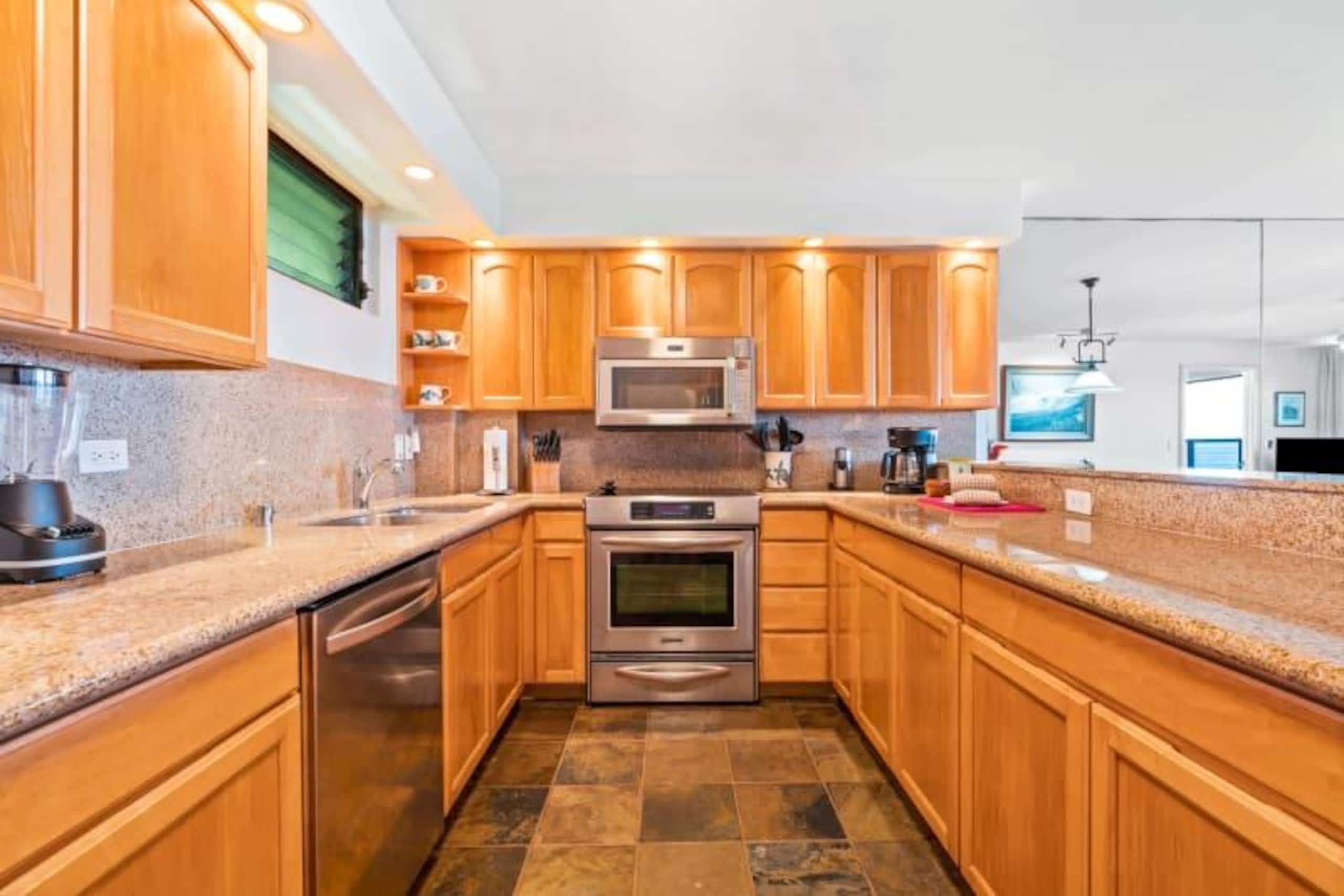 Condo in Poipu · ★4.82 · 2 bedrooms · 3 beds · 2 baths - Image 8