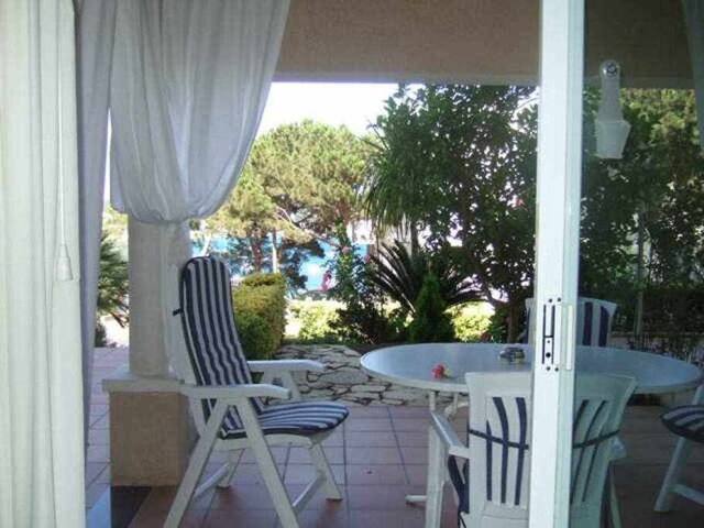 Costa Brava. Sagaró frontbeach, cala acces gallery image 2