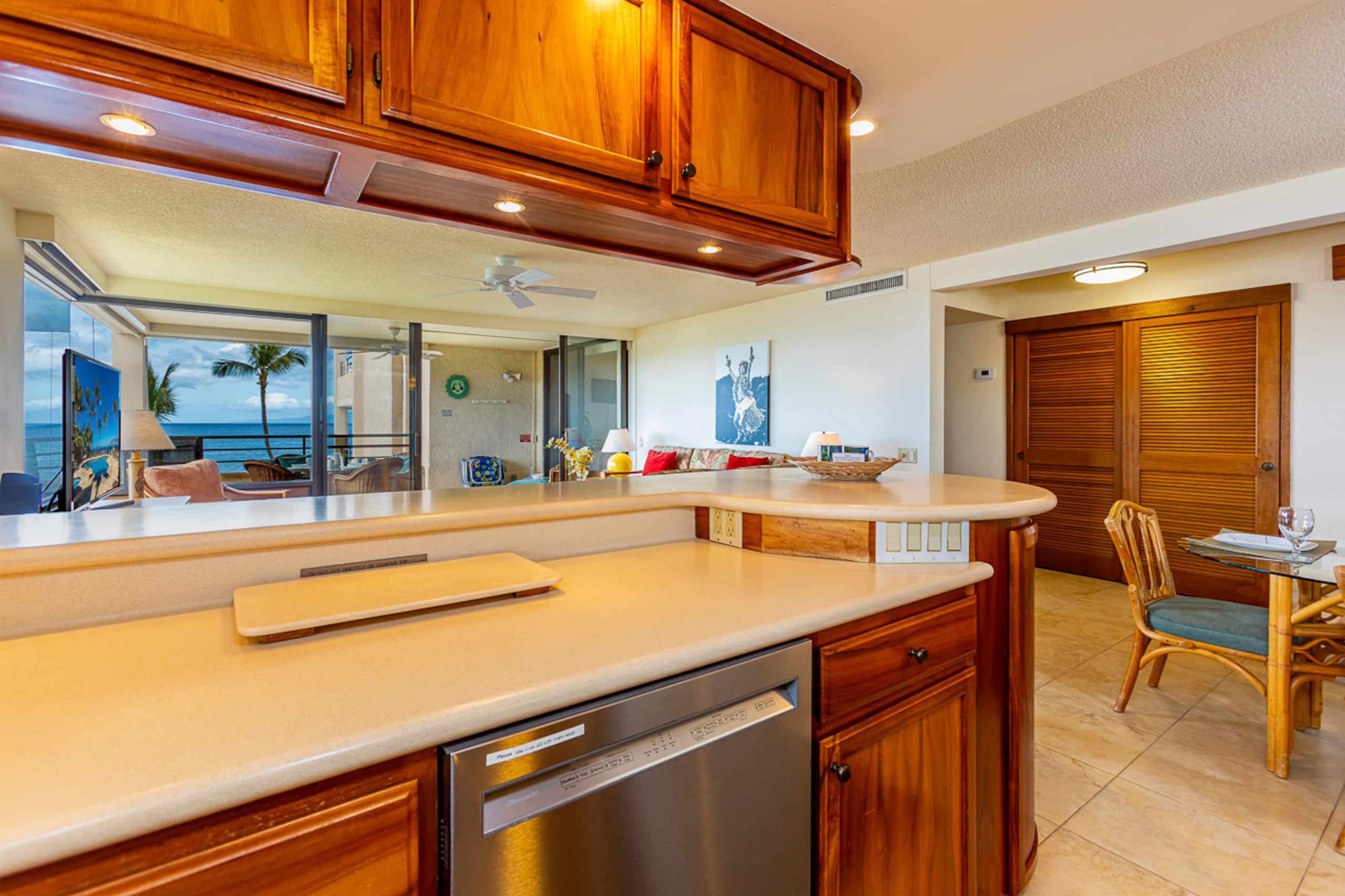 Condo in Kihei · ★4.97 · 2 bedrooms · 4 beds · 2 baths - Image 13