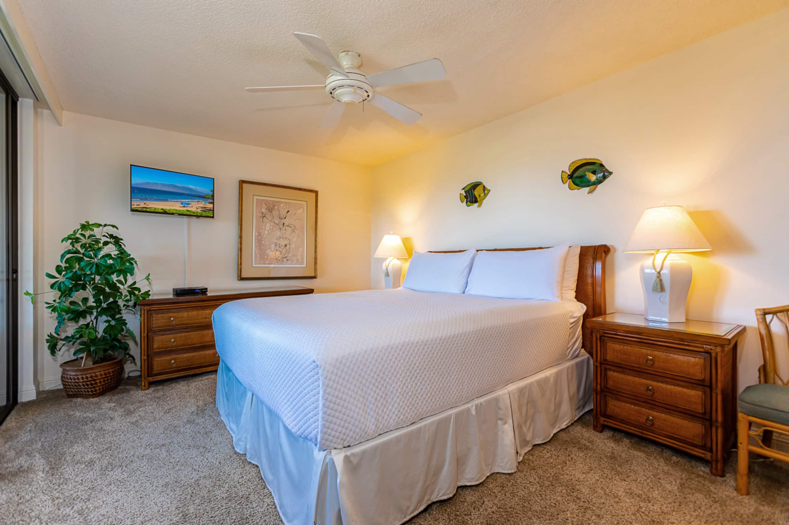 Condo in Kihei · ★4.97 · 2 bedrooms · 4 beds · 2 baths - Image 18