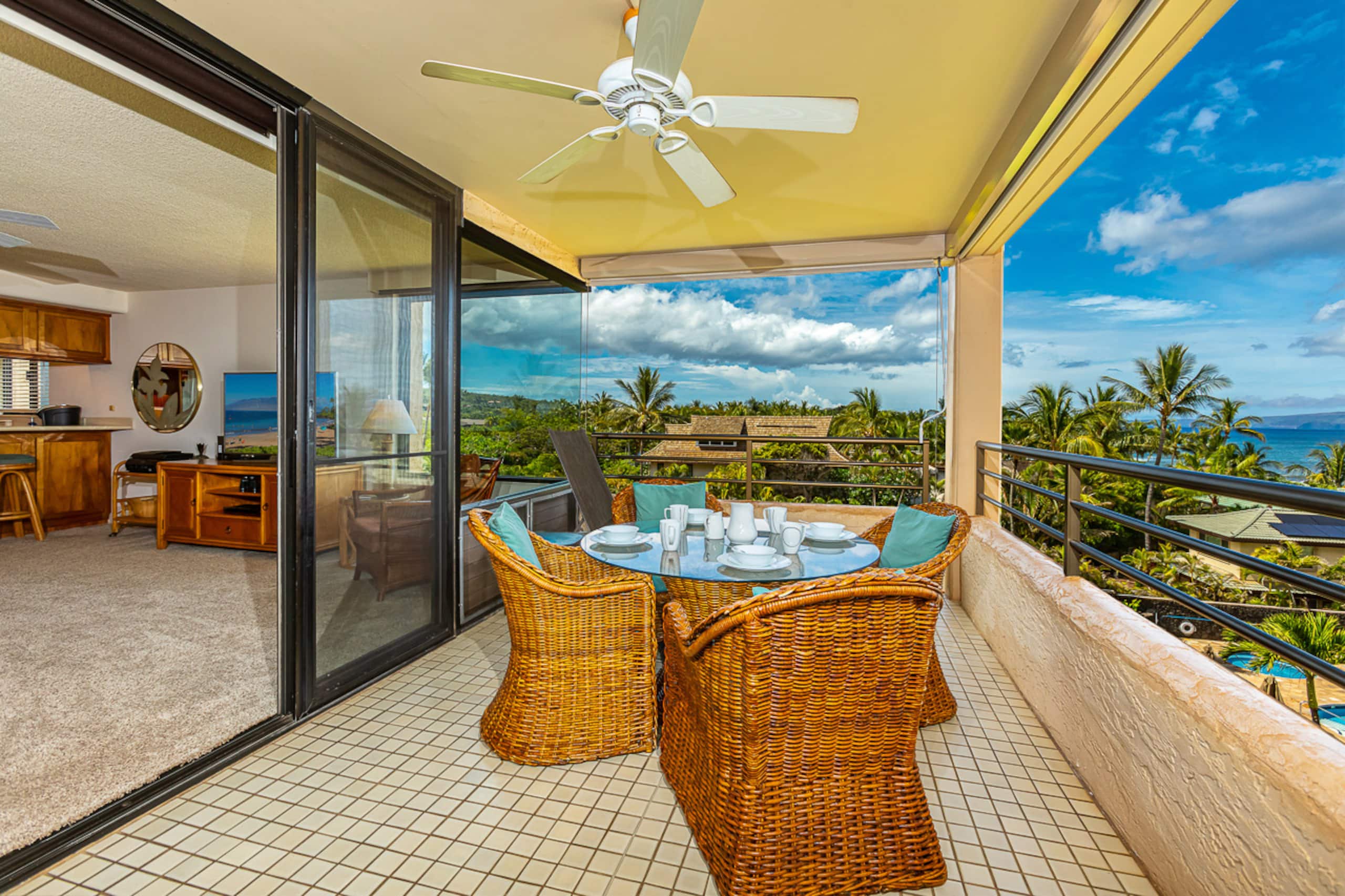 Condo in Kihei · ★4.97 · 2 bedrooms · 4 beds · 2 baths - Image 1