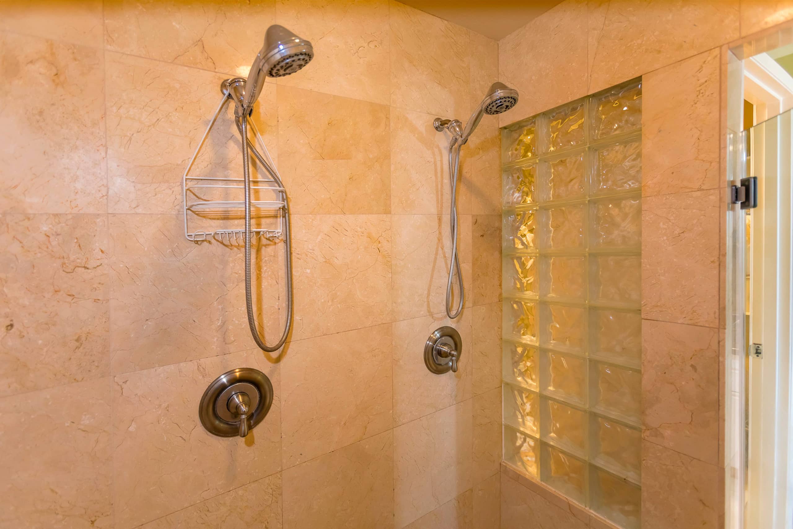 Condo in Kihei · ★4.88 · 2 bedrooms · 4 beds · 2 shared baths - Image 23