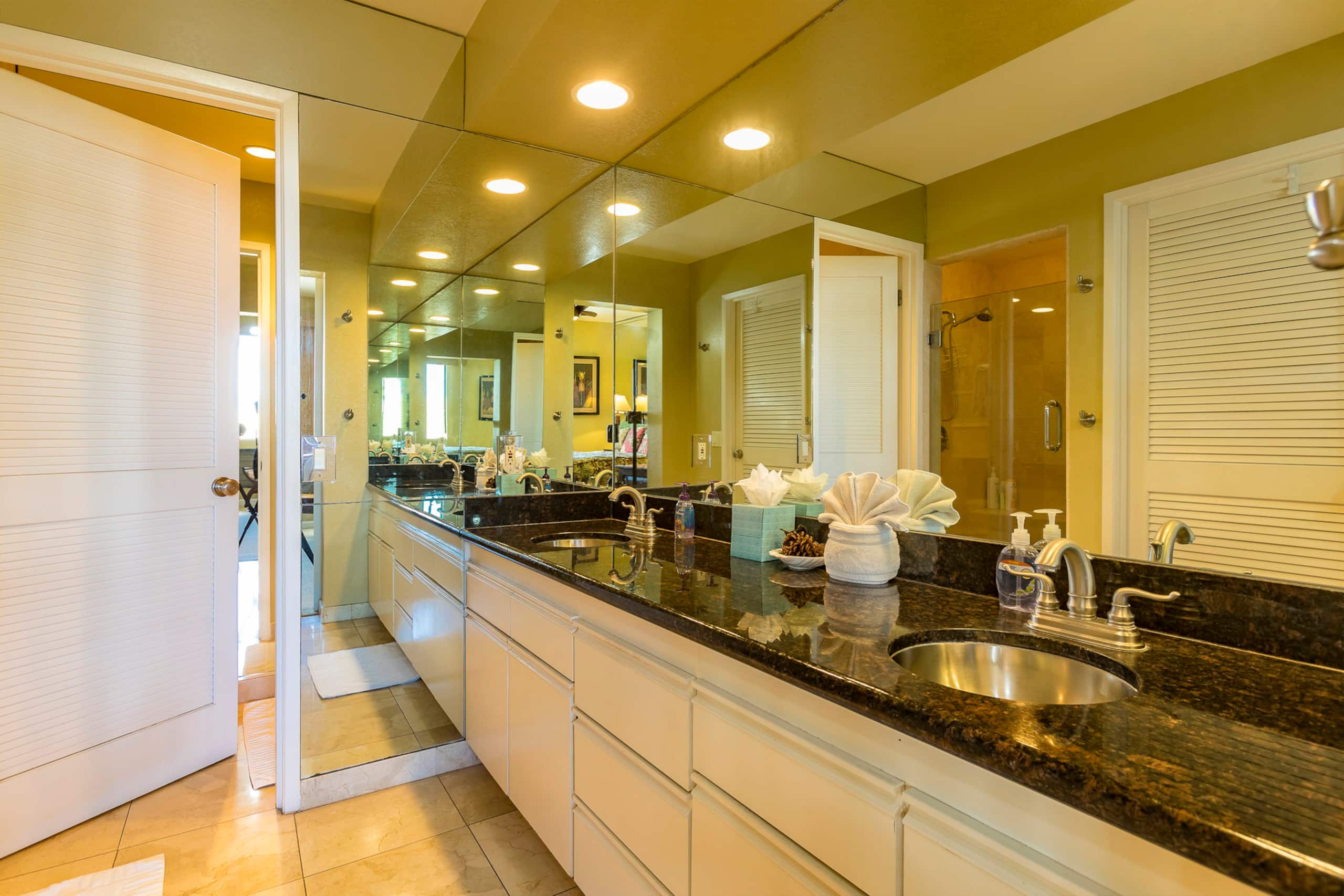 Condo in Kihei · ★4.88 · 2 bedrooms · 4 beds · 2 shared baths - Image 21