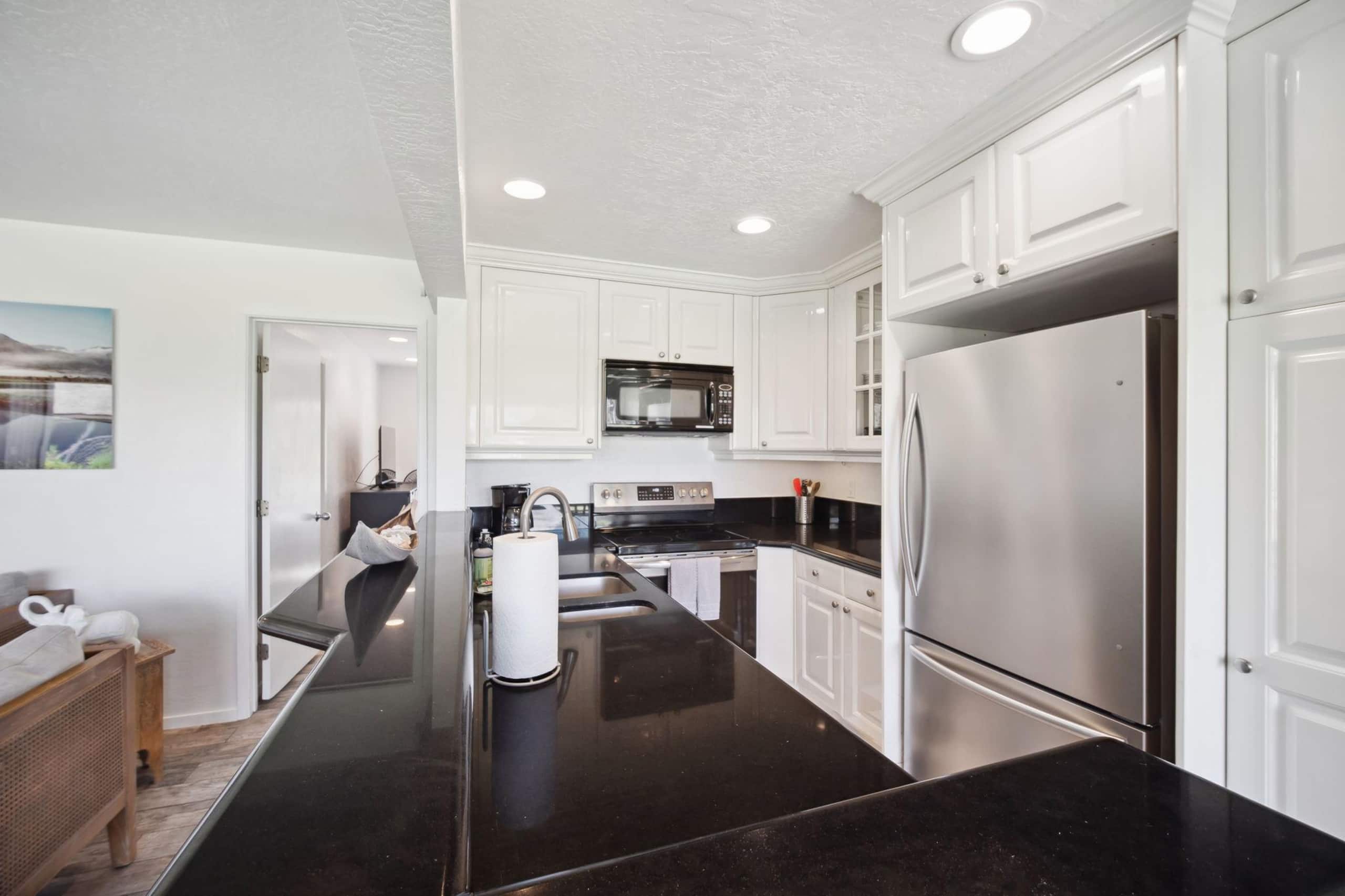 Condo in Princeville · ★4.49 · 2 bedrooms · 3 beds · 2 baths - Image 16