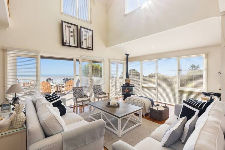 Hamptons Retreat | Chic Luxury with Pool and Views gallery image 5