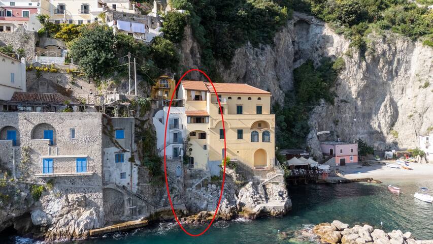 Amalfi Re managed Airbnb listing 2