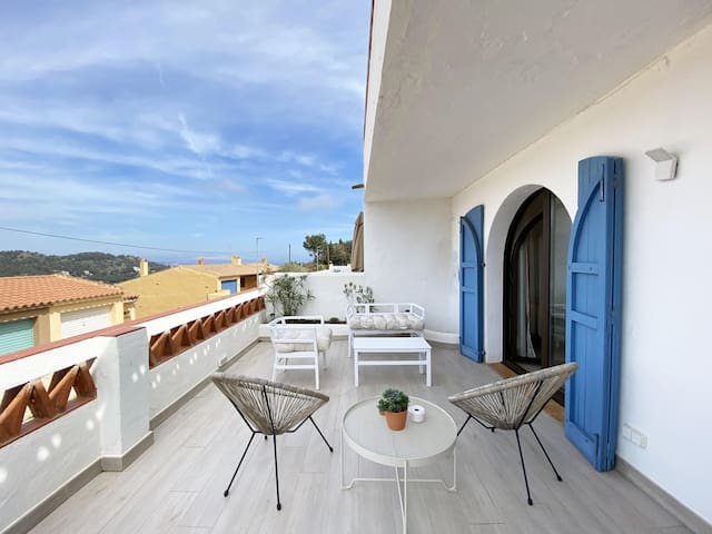 Holiday rental semidetached with swimming pool in