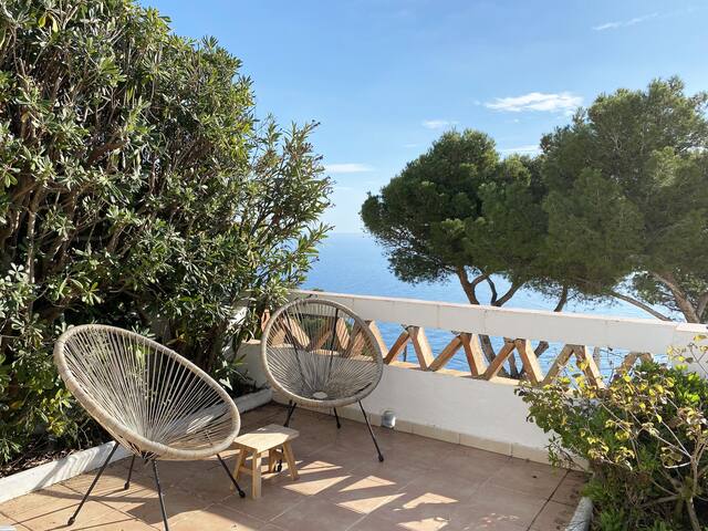 Holiday rental semidetached with swimming pool in gallery image 3