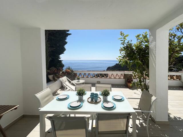 Holiday rental semidetached with swimming pool in gallery image 5