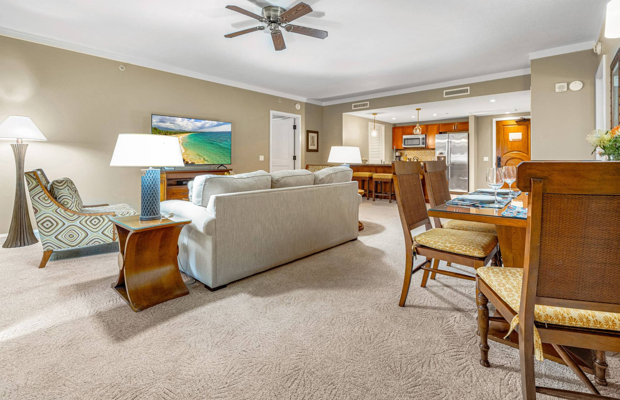 Condo in Lahaina · ★4.76 · 2 bedrooms · 3 beds · 2 baths - Image 10