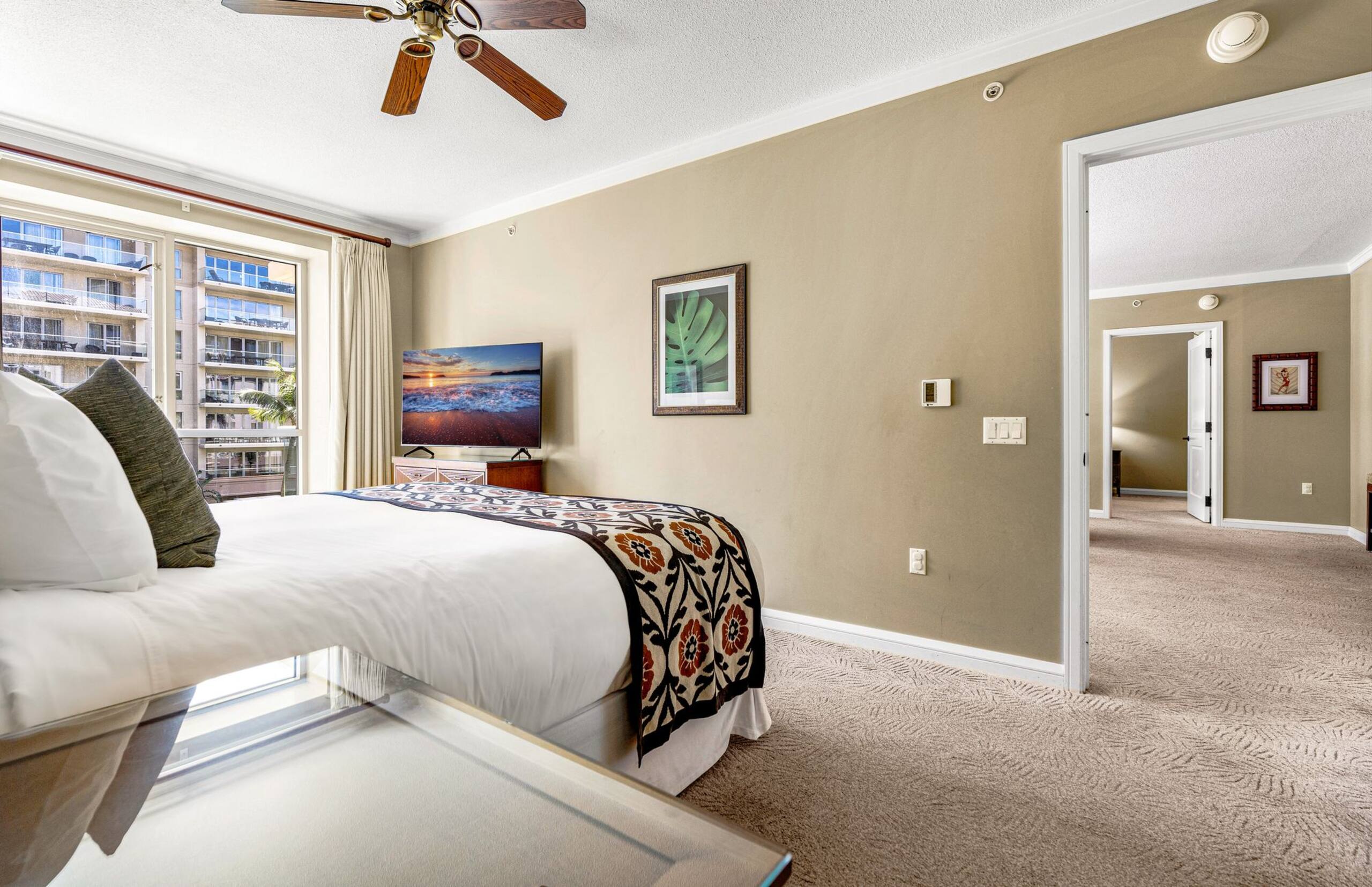 Condo in Lahaina · ★4.76 · 2 bedrooms · 3 beds · 2 baths - Image 25