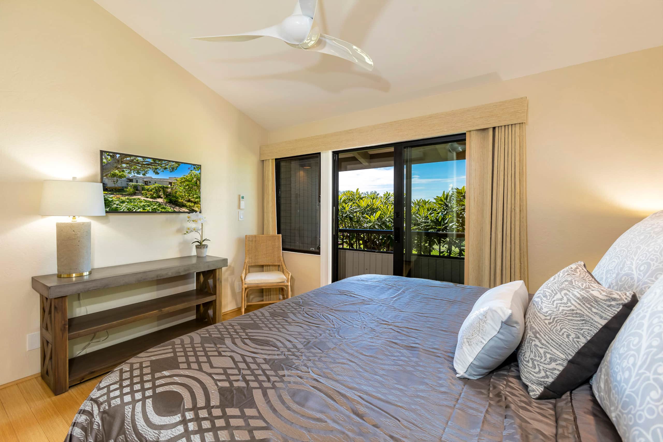 Condo in Kihei · ★4.79 · 2 bedrooms · 3 beds · 2 baths - Image 21