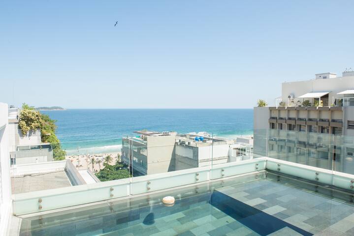 Beautiful Design Penthouse in the Heart of Ipanema gallery image 2