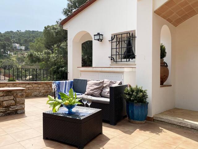 Holiday rental apartment in Begur, Sa Riera gallery image 3