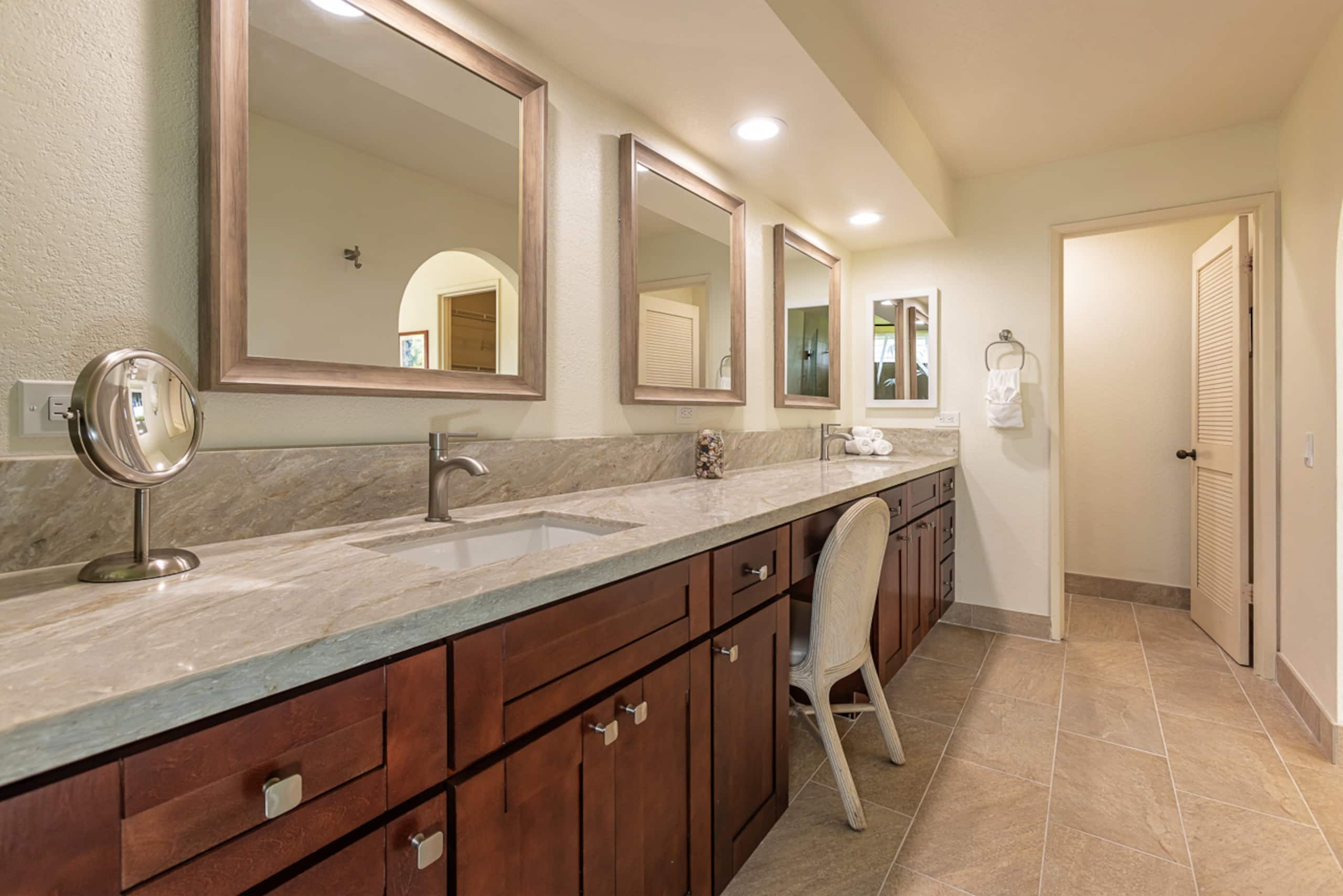 Condo in Kihei · ★4.76 · 3 bedrooms · 4 beds · 2 baths - Image 30