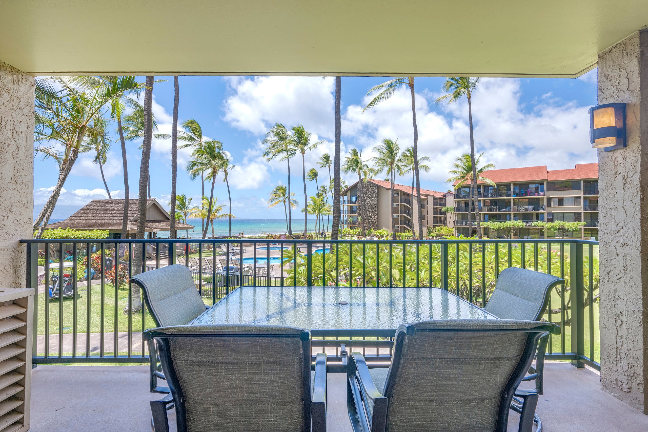 Condo in Lahaina · ★4.78 · 2 bedrooms · 3 beds · 2 shared baths - Image 12