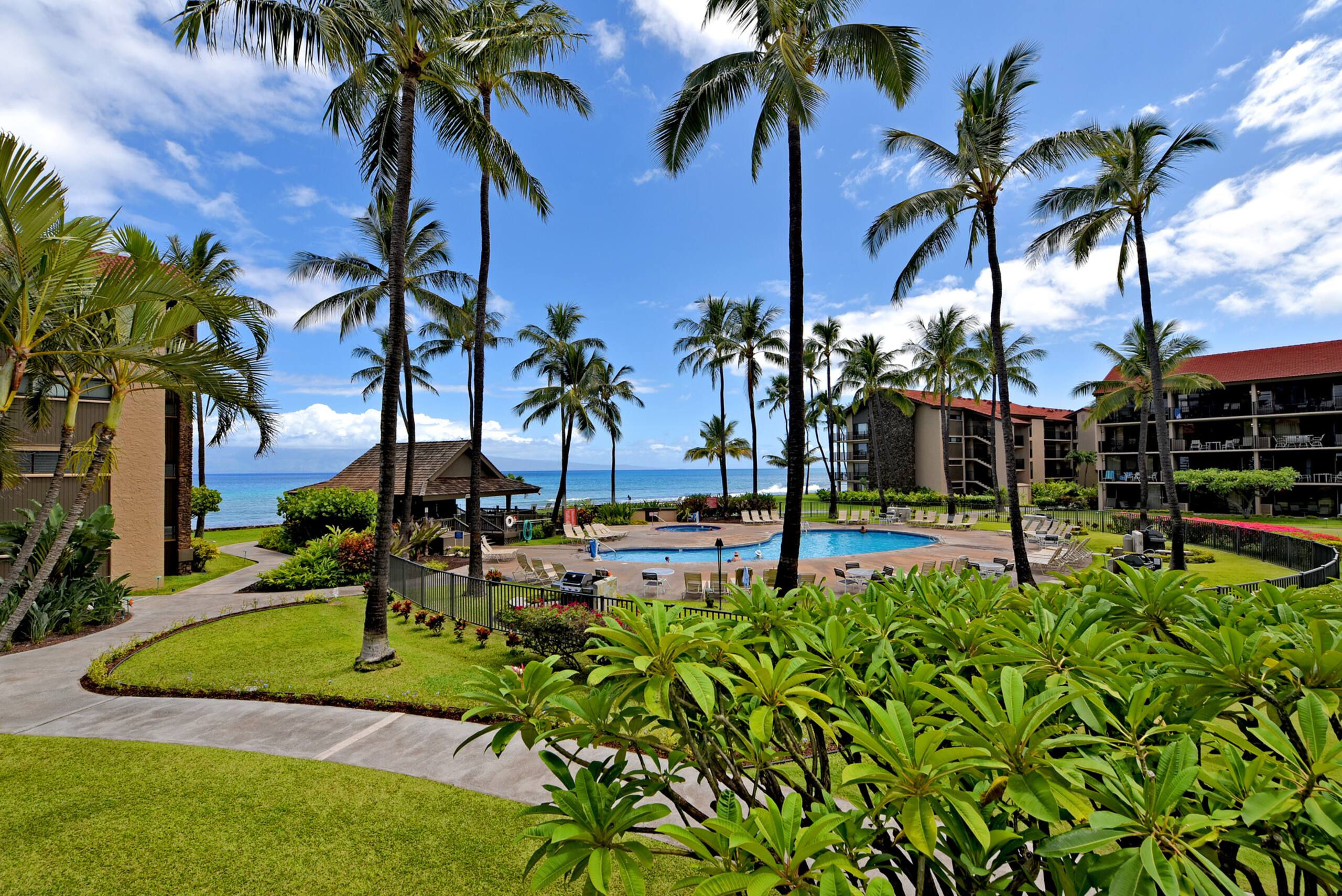 Condo in Lahaina · ★4.78 · 2 bedrooms · 3 beds · 2 shared baths - Image 18