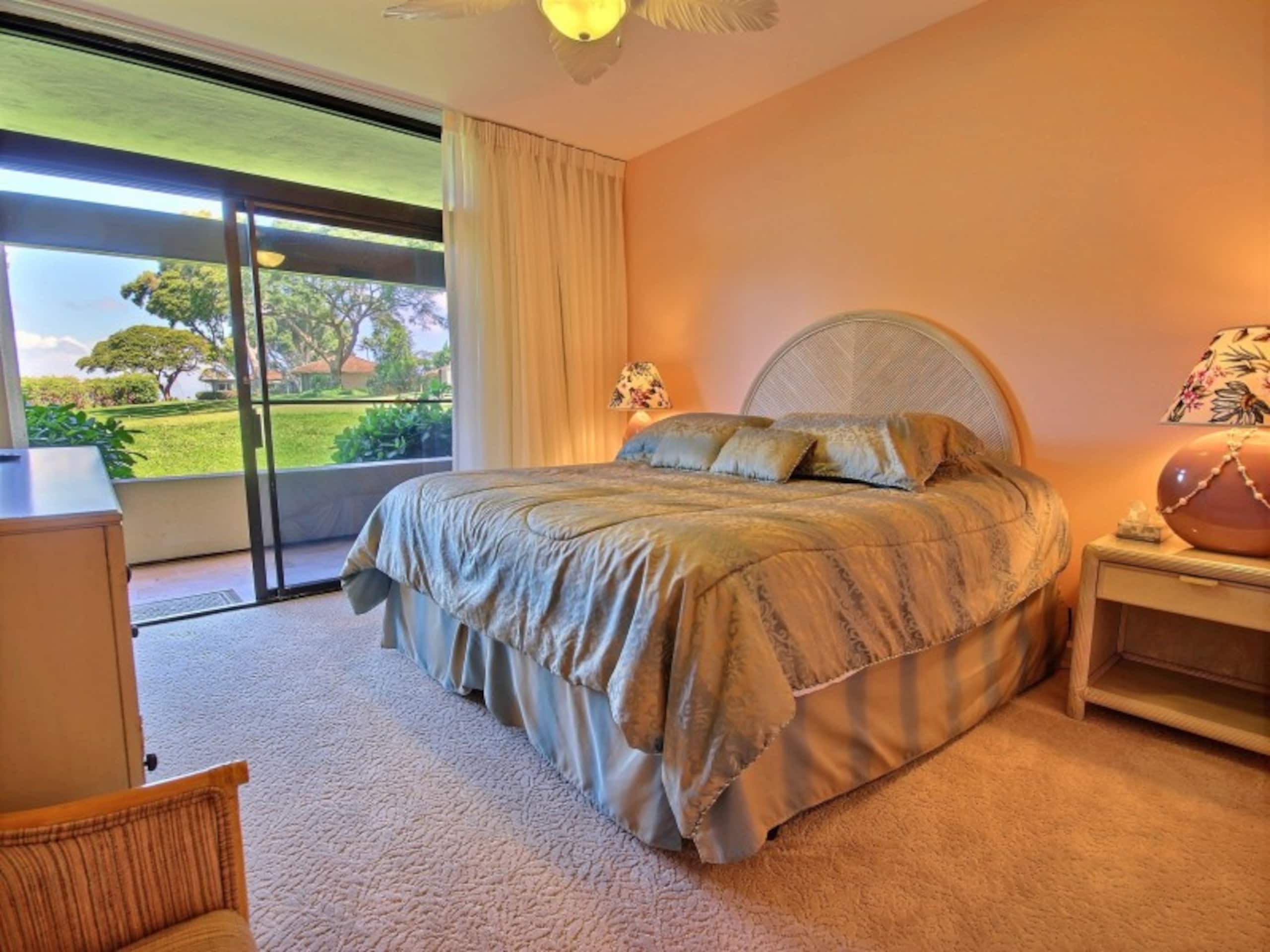 Condo in Lahaina · ★4.53 · 2 bedrooms · 4 beds · 2 baths - Image 5