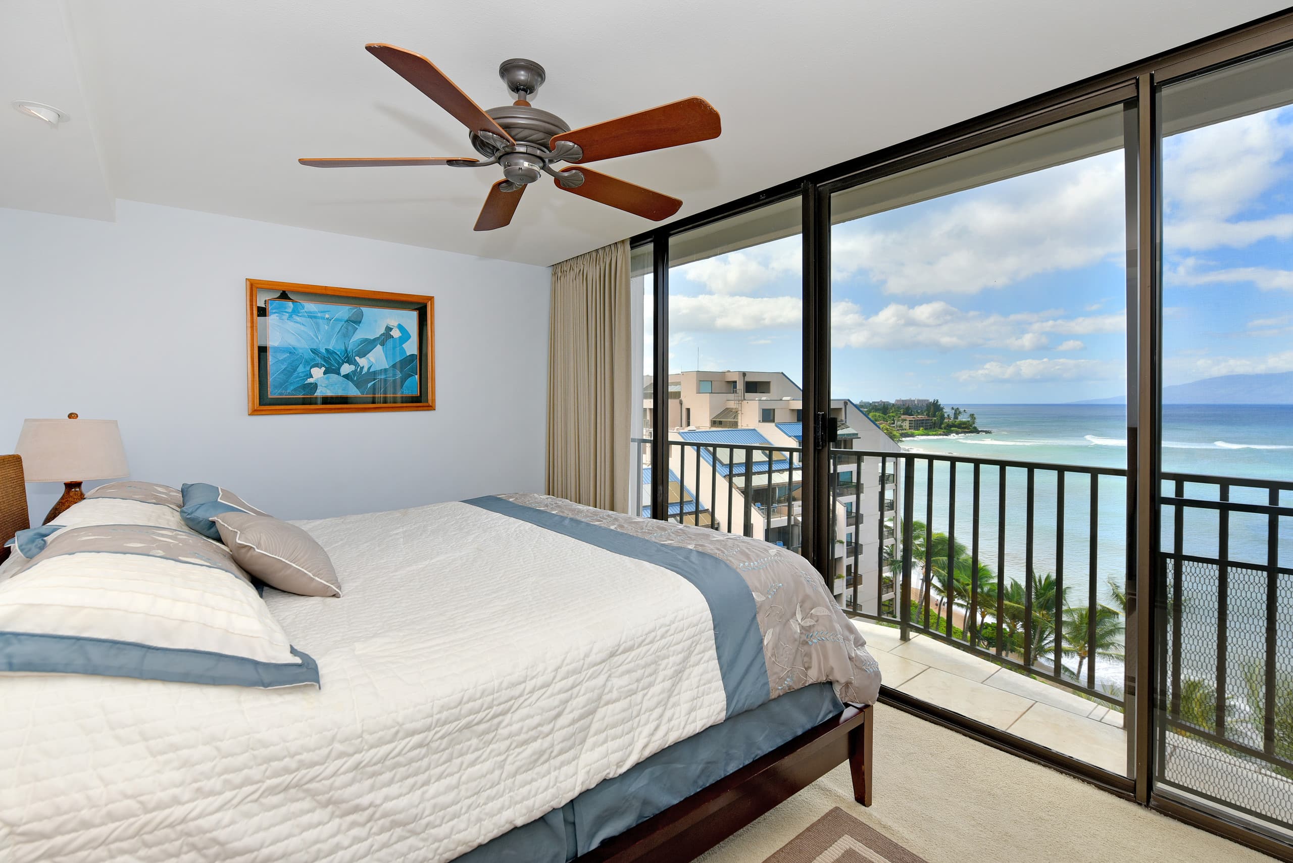 Condo in Lahaina · ★4.26 · 2 bedrooms · 2 beds · 2 baths - Image 2