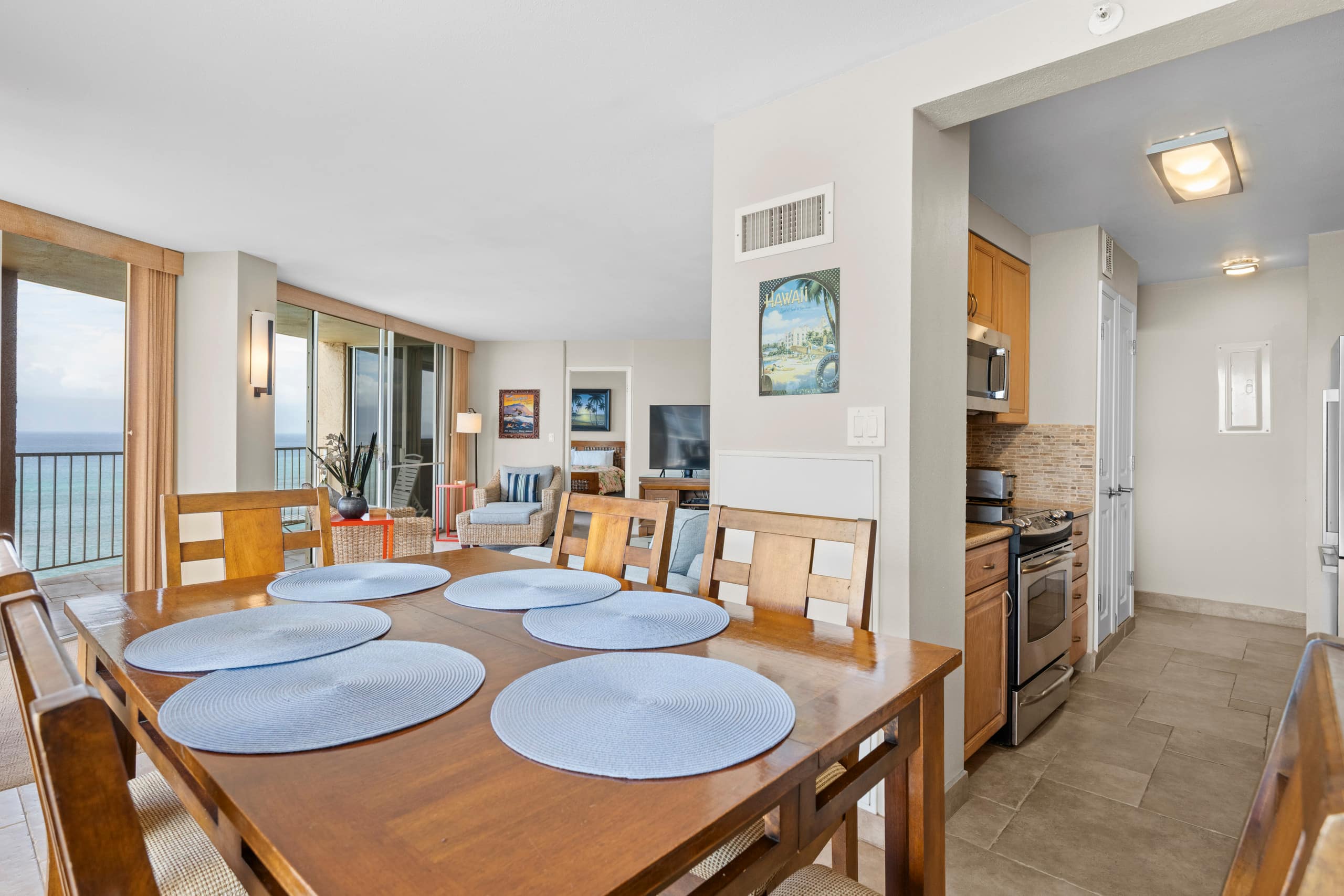 Condo in Lahaina · ★4.89 · 2 bedrooms · 3 beds · 2.5 baths - Image 18