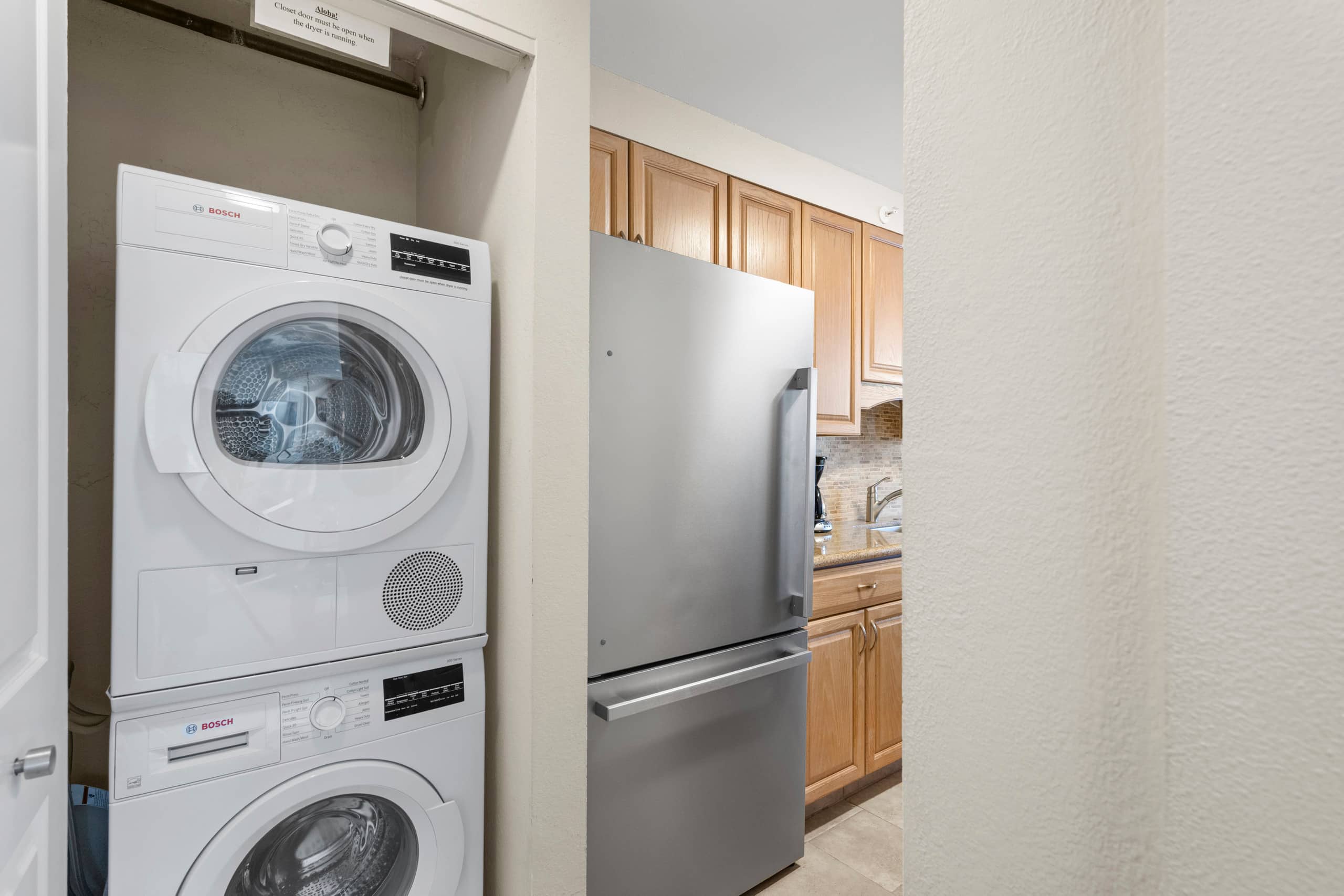 Condo in Lahaina · ★4.89 · 2 bedrooms · 3 beds · 2.5 baths - Image 25