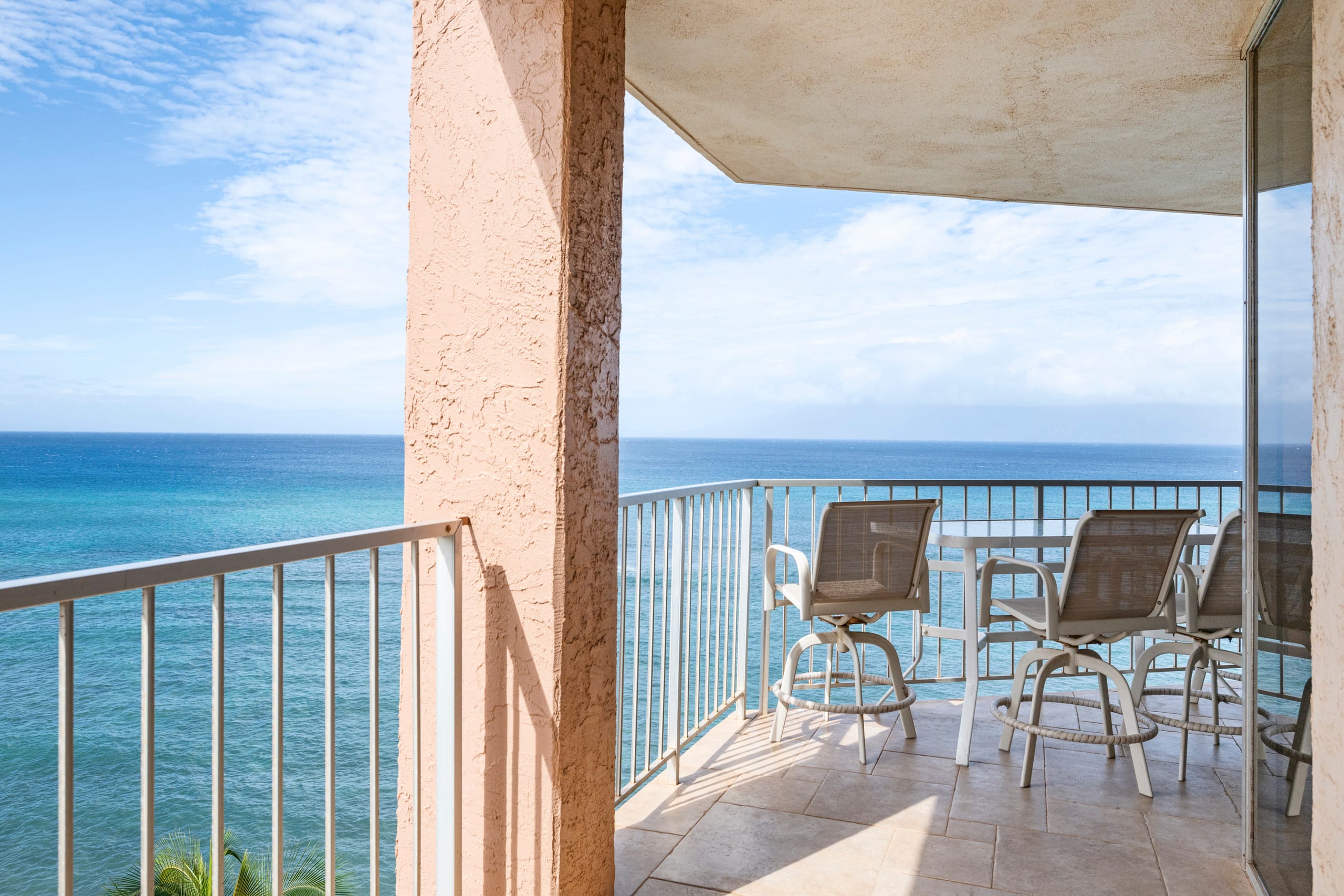 Condo in Lahaina · ★4.89 · 2 bedrooms · 3 beds · 2.5 baths - Image 28